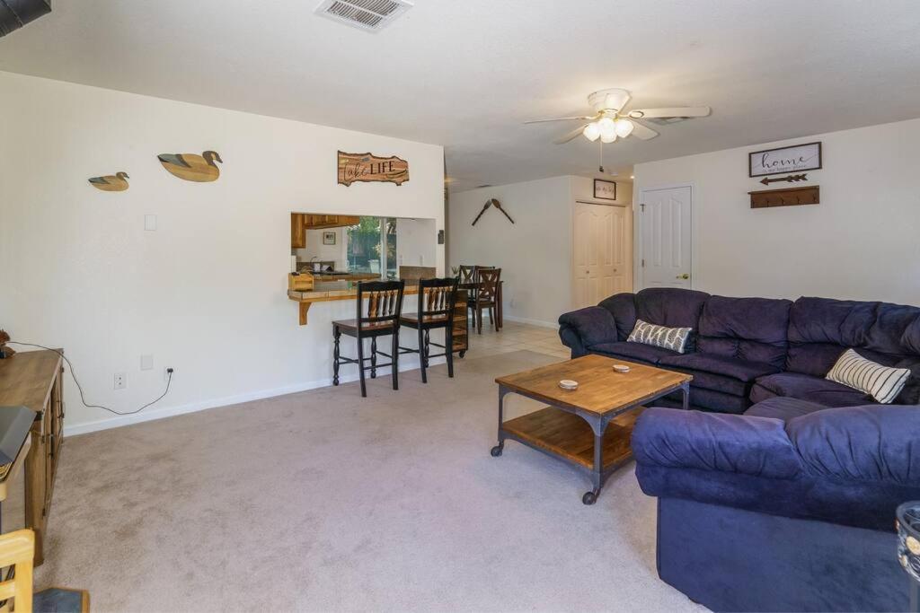 Acorn House - Charming House In Green Heaven With Pool Table With Lovely Backyard Oakhurst Extérieur photo